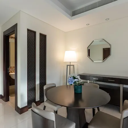 Residencial Apartments In Address Downtown Connected To Dubai Mall Room photo