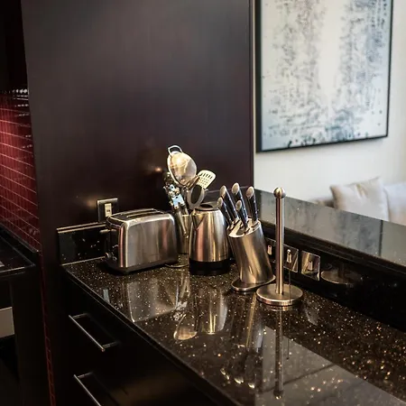 Residencial Apartments In Address Downtown Connected To Dubai Mall Room photo