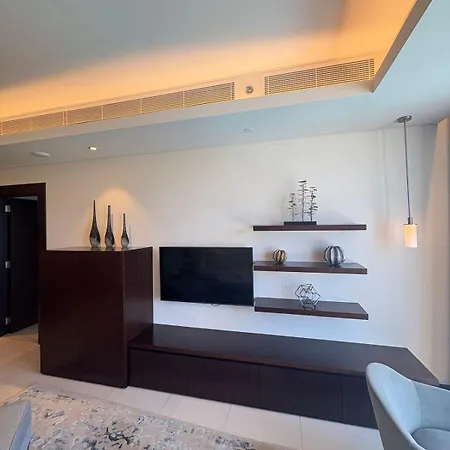 Residencial Apartments In Address Downtown Connected To Dubai Mall Room photo