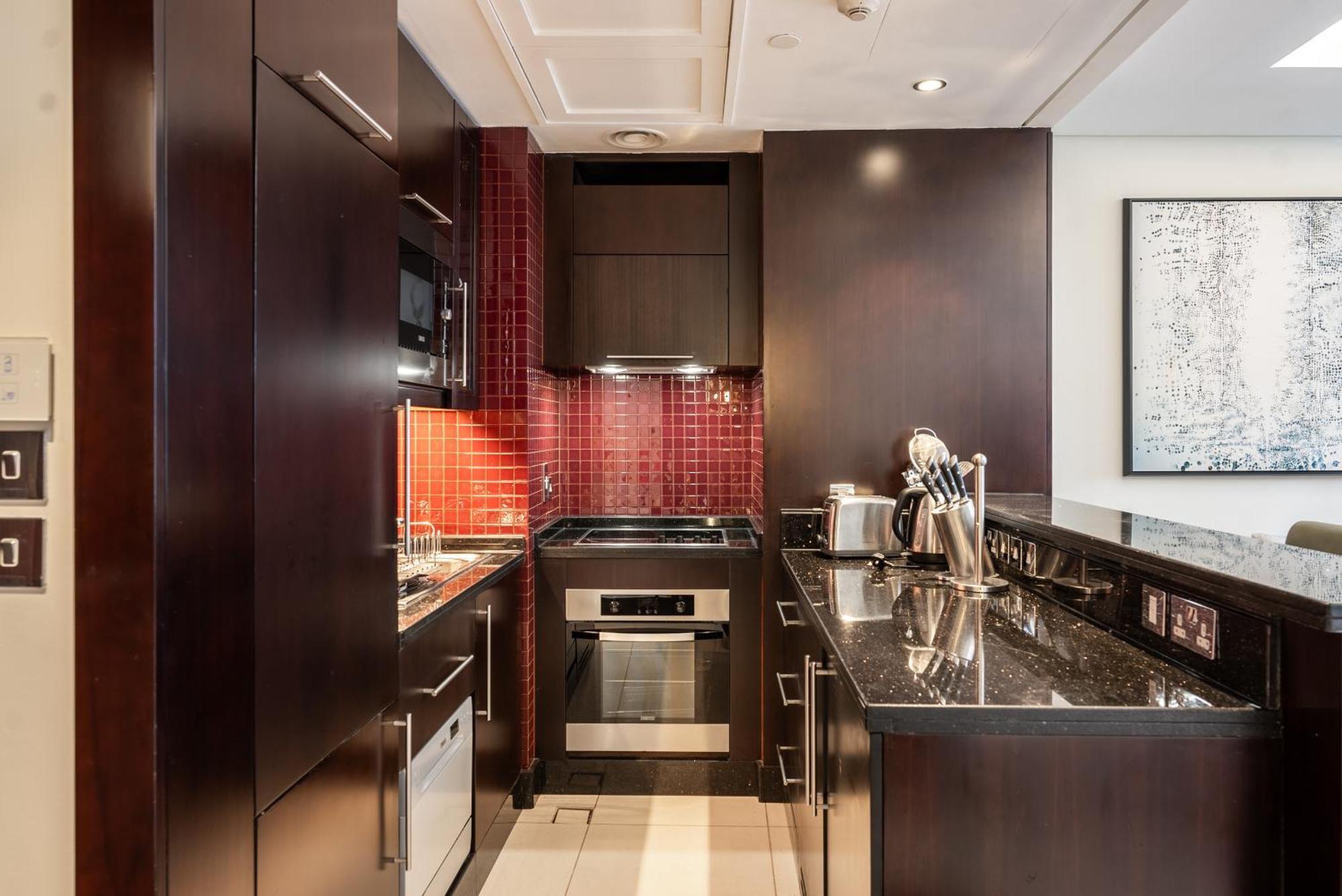 Apartment Residencial In Address Downtown Connected To Mall Dubai