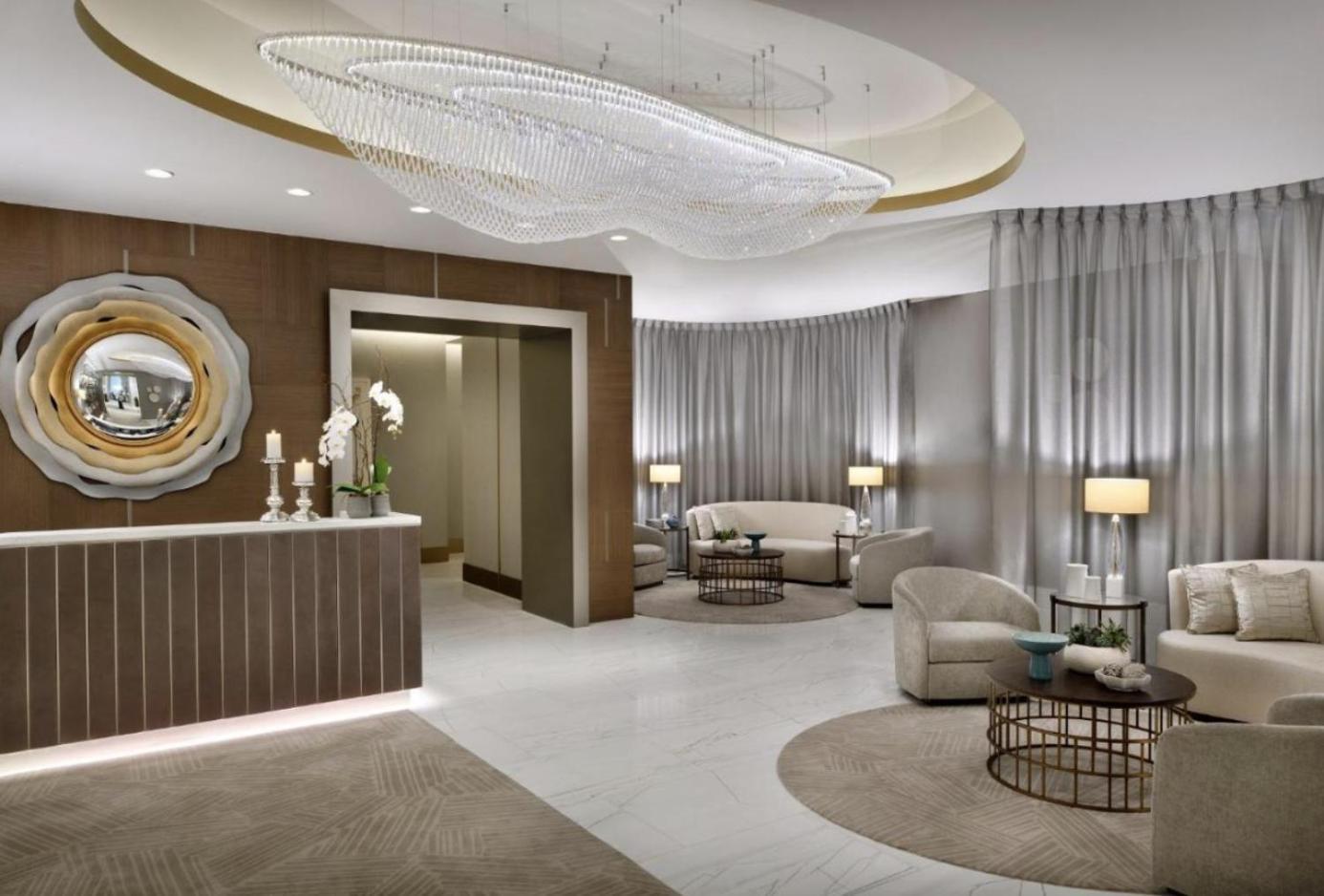 Residencial In Address Downtown Connected To Mall * Dubai