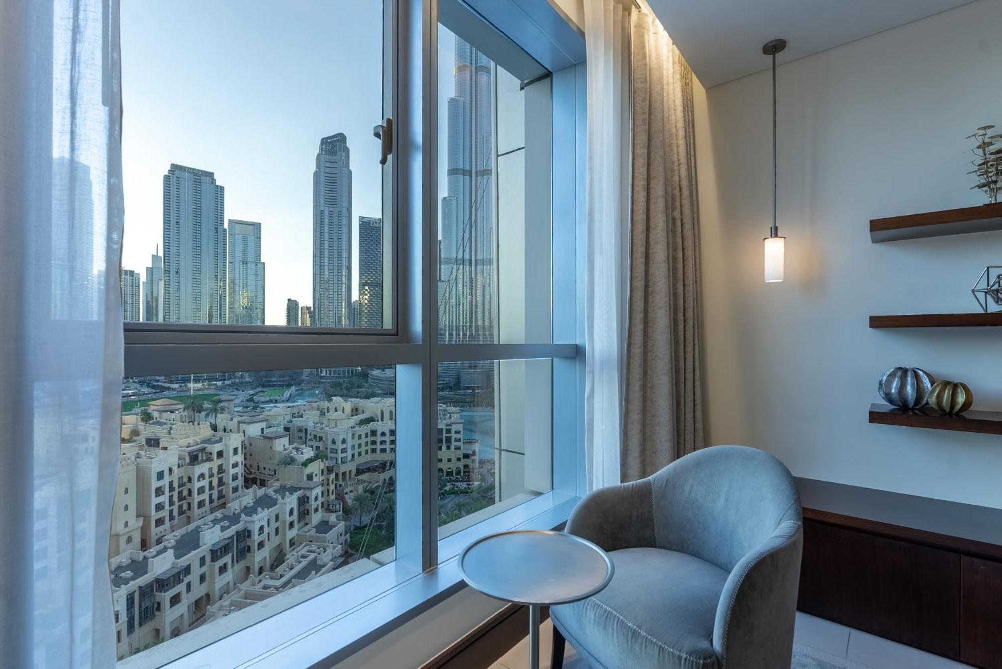 Residencial In Address Downtown Connected To Mall Apartment