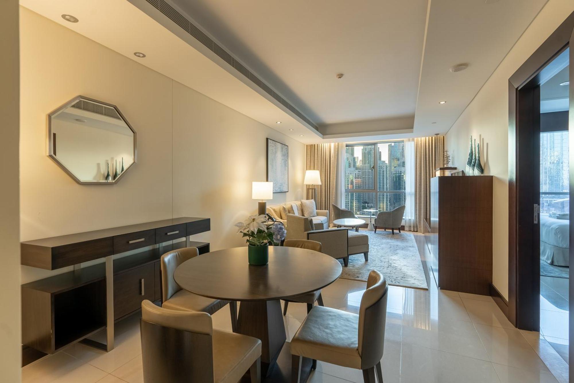 Apartment Residencial In Address Downtown Connected To Mall *