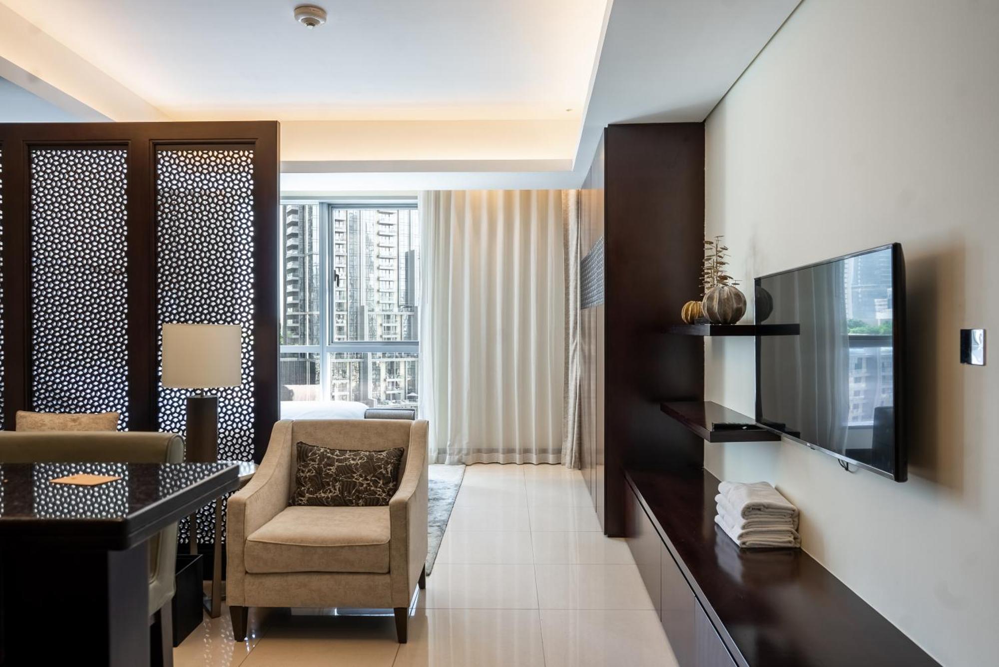 Residencial In Address Downtown Connected To Mall * Dubai