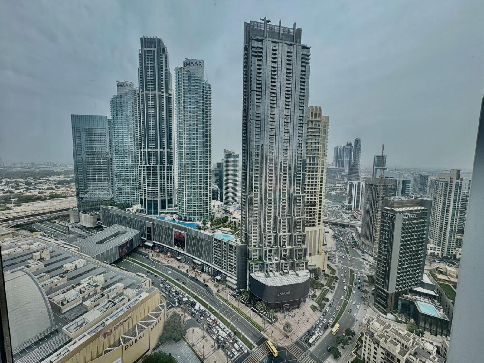 Residencial In Address Downtown Connected To Mall Apartment Dubai